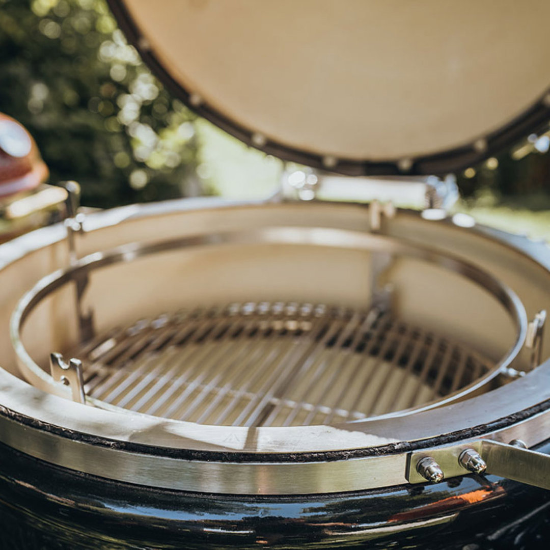 Monolith TWO.55 Kamado, Schwarz ohne Gestell, Grillrost aus Edelstahl, für 1 - 10 Personen, Detailansicht 22