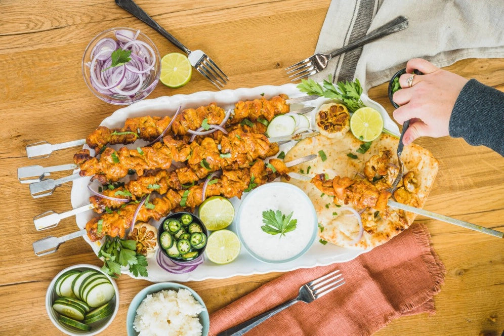 Schaschlik mit den Napoleon Multifunktionale Edelstahlstahlspieße 8x