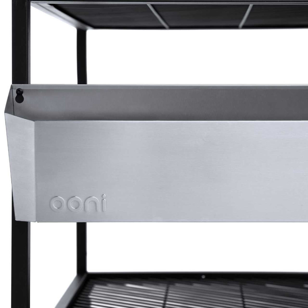 Ooni Utensilienfach - Medium UU-P0CF00 montiert