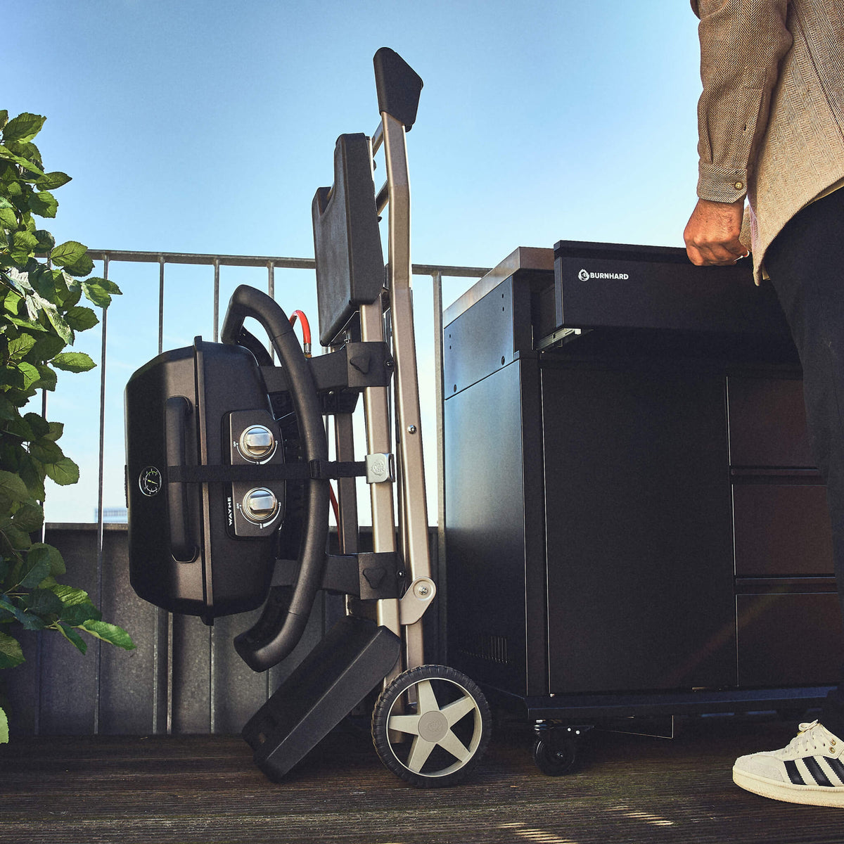 Burnhard WAYNE Rollwagen für Balkongrill, Detailansicht 3
