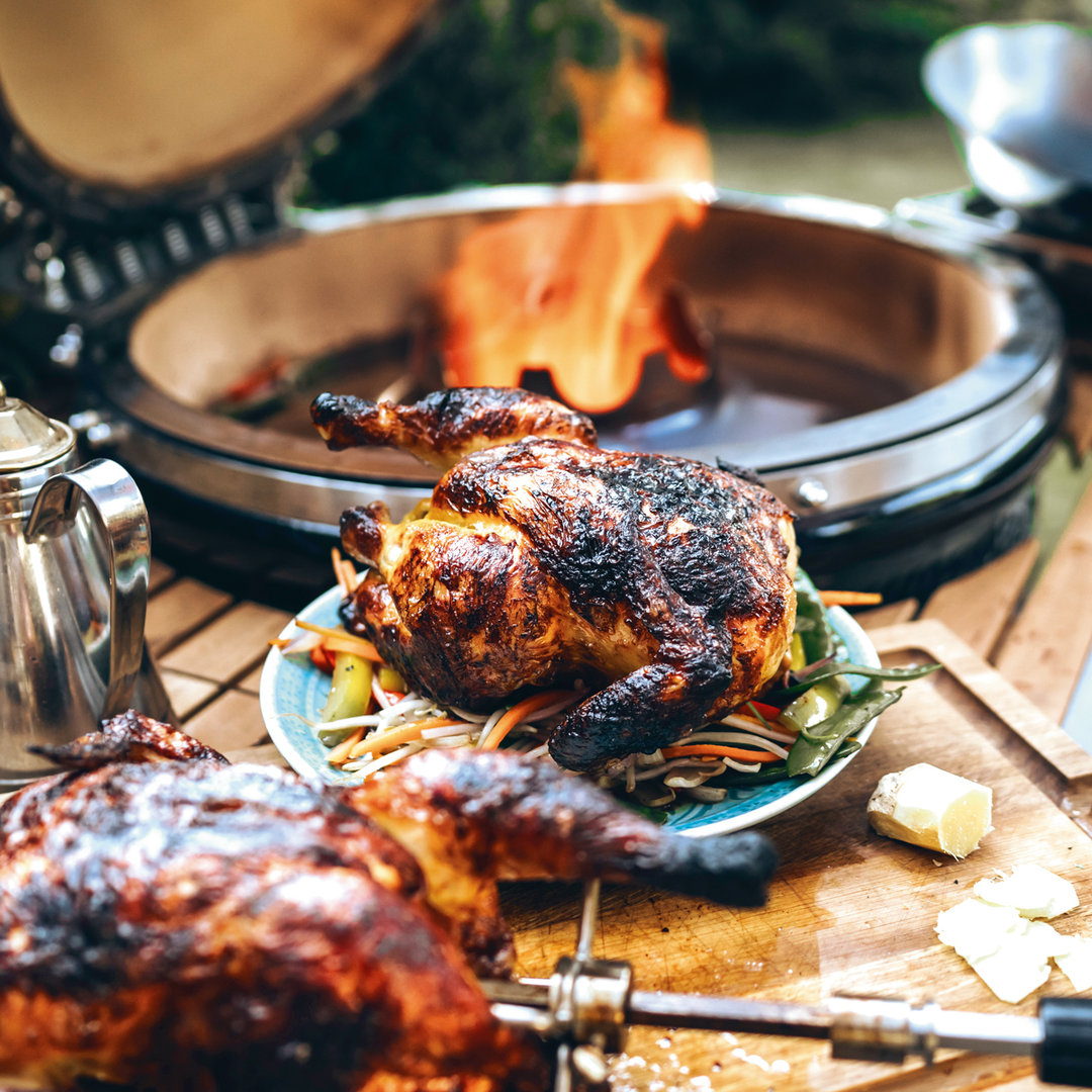 Monolith TWO.55 Kamado, Schwarz ohne Gestell, Grillrost aus Edelstahl, für 1 - 10 Personen, Detailansicht 20