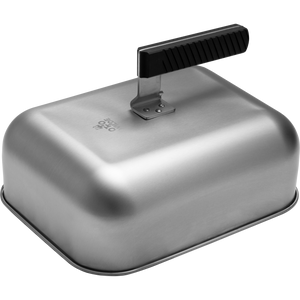 Otto Wilde Garhaube – Perfekte Ergänzung für deinen Grill  Die Otto Wilde Garhaube ist das ideale Zubehör für deinen Otto Wilde Grill oder die Plancha und ermöglicht dir, deine Grillkünste auf ein neues Level zu heben. Ob zum Schmelzen von Käse auf Smashed Burgern oder zum schonenden Dampfgaren von Gemüse – die Garhaube sorgt für vielseitige Einsatzmöglichkeiten bei der Zubereitung deiner Lieblingsspeisen.  Perfekte Schmelz- und Garergebnisse Mit der Garhaube gelangt die Hitze gleichmäßig von oben an dein G